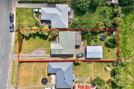 Photo of property in 20 View Street, Maungaturoto, 0520