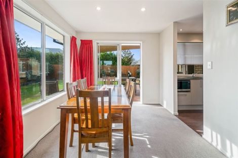 Photo of property in 5 Binyon Place, Rolleston, 7614