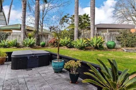 Photo of property in 98 Landing Drive, Albany, Auckland, 0632