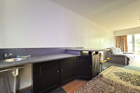 Photo of property in 29 Hollies Crescent, Johnsonville, Wellington, 6037