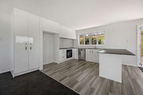 Photo of property in 109 Black Rock Road, Newlands, Wellington, 6037