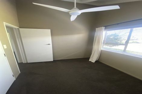 Photo of property in 2/26 Christie Crescent, Havelock North, 4130