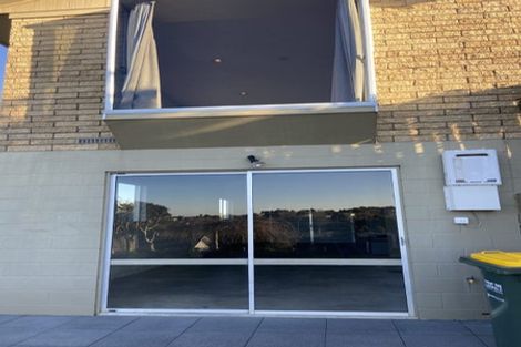 Photo of property in 12 Salmond Place, Dinsdale, Hamilton, 3204