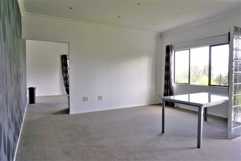 Photo of property in 14 Michael Bosher Way, Flat Bush, Auckland, 2019