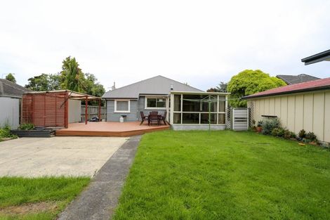 Photo of property in 124 Memorial Avenue, Burnside, Christchurch, 8053