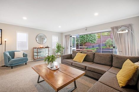 Photo of property in 115 Parkview Drive, Gulf Harbour, Whangaparaoa, 0930