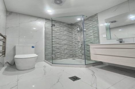 Photo of property in 11c Rountree Place, Conifer Grove, Takanini, 2112