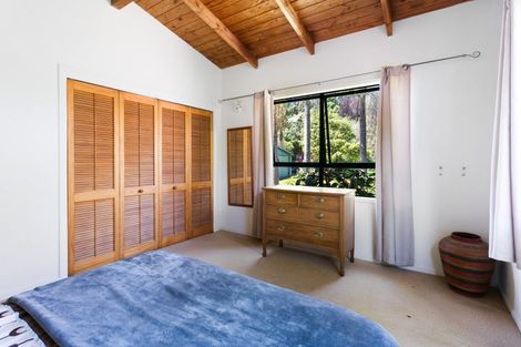 Photo of property in 48 Lysnar Street, Okitu, Gisborne, 4010