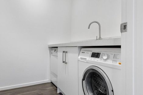 Photo of property in 4/58 Herbert Road, Queenwood, Hamilton, 3210