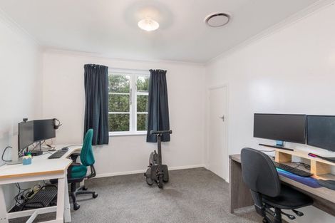 Photo of property in 10 Merton Street, Trentham, Upper Hutt, 5018