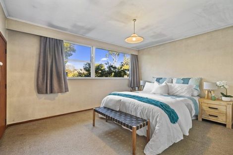 Photo of property in 8 Ashcroft Avenue, Mangere Bridge, Auckland, 2022