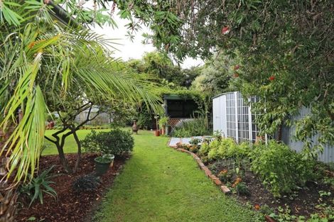 Photo of property in 116 Mcleod Street, Camberley, Hastings, 4120