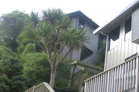 Photo of property in 25 Woodhouse Avenue, Karori, Wellington, 6012