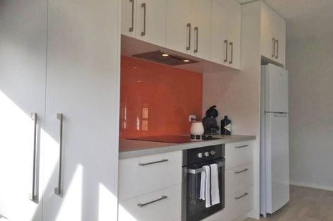 Photo of property in 18 Tarata Grove, Lansdowne, Masterton, 5810