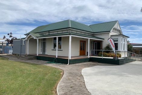 Photo of property in 410-412 Avenue Road West, Hastings, 4122