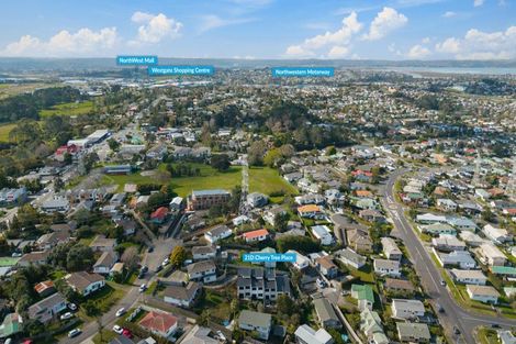 Photo of property in 21c Cherry Tree Place, Massey, Auckland, 0614