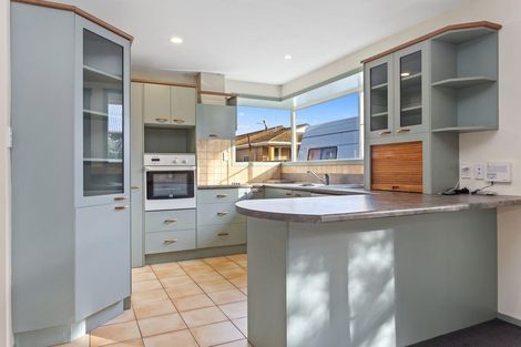Photo of property in 23 Somerfield Street, Somerfield, Christchurch, 8024