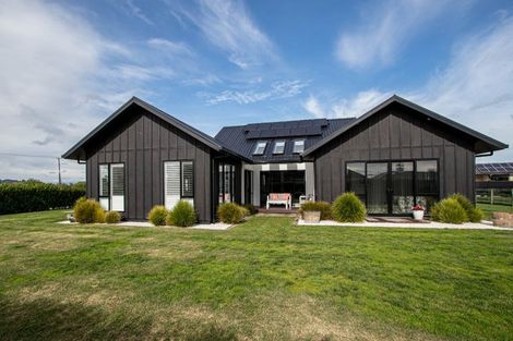 Photo of property in 101 Saint Kilda Road, Cambridge, 3434