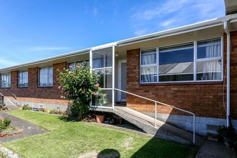 Photo of property in 256c Courtenay Street, Strandon, New Plymouth, 4312