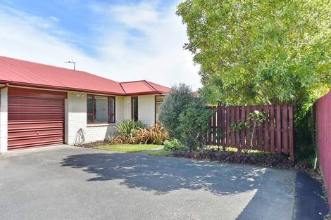 Photo of property in 2/57 Reynolds Avenue, Bishopdale, Christchurch, 8053