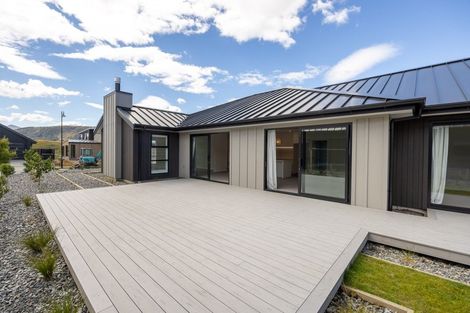 Photo of property in 24 Campbell Road, Wanaka, 9305