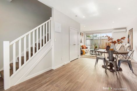 Photo of property in 2/32 Dr Taylor Terrace, Johnsonville, Wellington, 6037