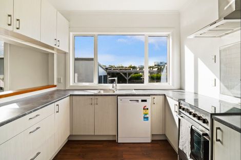 Photo of property in 17 Beresford Street, Kaikorai, Dunedin, 9010