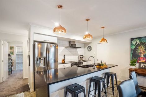 Photo of property in 20 Eric Farley Drive, Kumeu, 0810