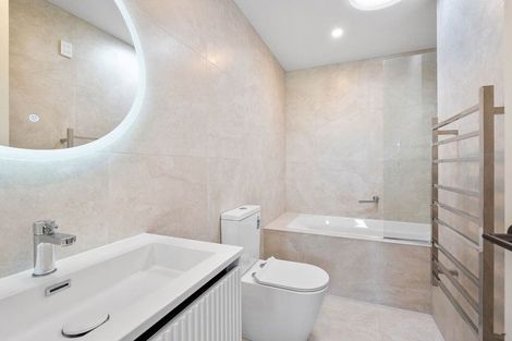 Photo of property in 9a O'donn Avenue, Beach Haven, Auckland, 0626