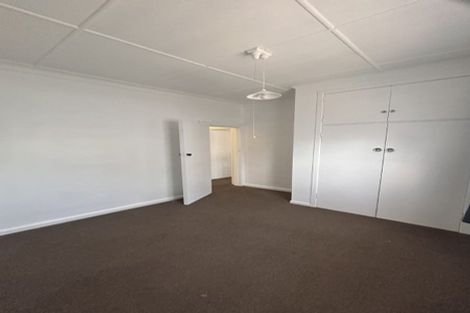 Photo of property in 2 Cambridge Street, Gonville, Whanganui, 4501