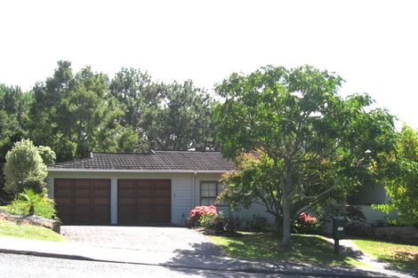 Photo of property in 7 Saddleback Rise, Murrays Bay, Auckland, 0630