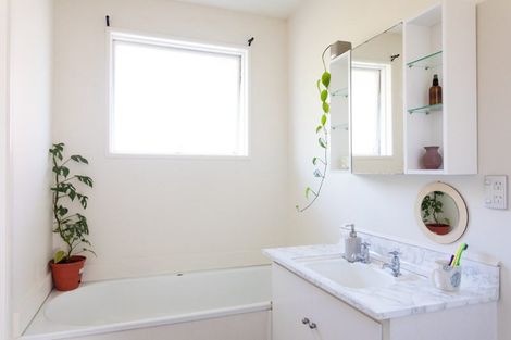 Photo of property in 1/185 Queenspark Drive, Parklands, Christchurch, 8083