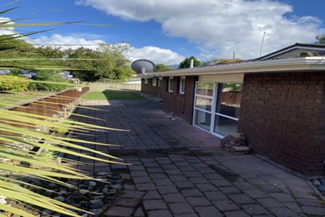 Photo of property in 8 Luxor Place, Pomare, Rotorua, 3015