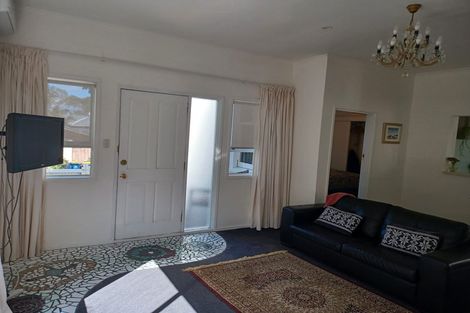 Photo of property in 24 Princes Street, Northcote Point, Auckland, 0627