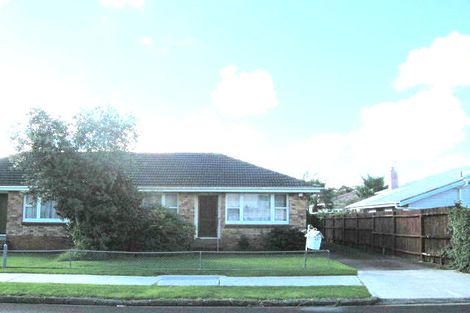 Photo of property in 2/8 Omagh Avenue, Papatoetoe, Auckland, 2025