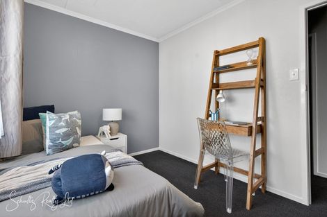 Photo of property in 27 Hurndall Street East, Maungaturoto, 0520