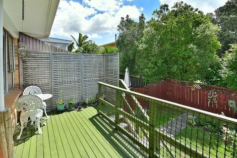 Photo of property in 3/6 Albatross Road, Red Beach, 0932