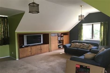 Photo of property in 185b Greenhithe Road, Greenhithe, Auckland, 0632