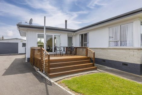 Photo of property in 12 Selkirk Street, Tamatea, Napier, 4112