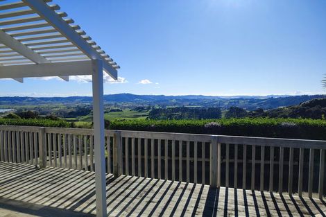 Photo of property in 120 Highridge Road, Clevedon, Papakura, 2582