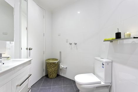 Photo of property in The Nautilus Apartments, 6a/18 Hobson Street, Auckland Central, Auckland, 1010