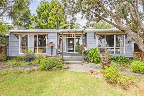 Photo of property in 5 Marere Avenue, Paraparaumu, 5032