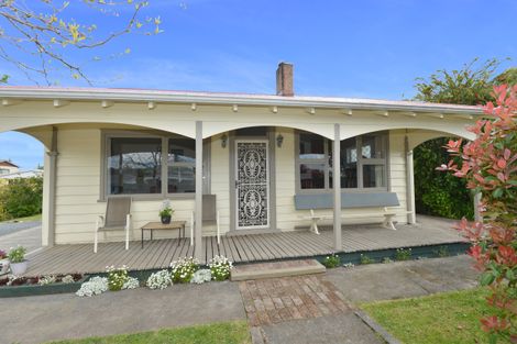Photo of property in 69 King Street, Hikurangi, 0114
