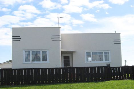 Photo of property in 9 Owen Street, Gonville, Whanganui, 4501