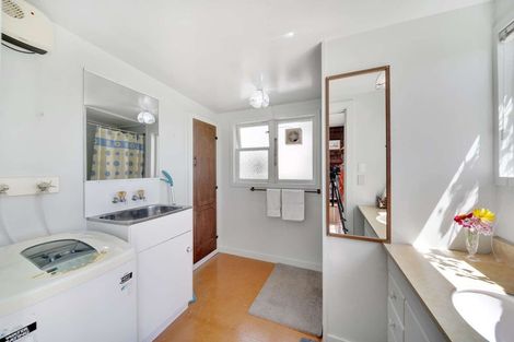 Photo of property in 100 Haven Street, Moeraki, Palmerston, 9482