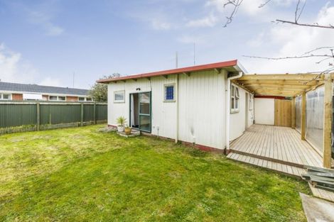 Photo of property in 3/96 Linton Street, West End, Palmerston North, 4410