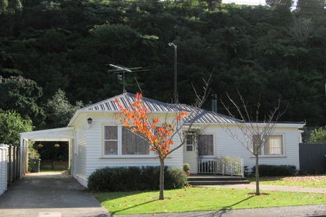Photo of property in 10 Norfolk Street, Belmont, Lower Hutt, 5010