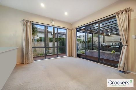 Photo of property in 2 Conti Drive, Flat Bush, Auckland, 2019