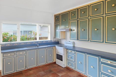 Photo of property in 35 Ropata Crescent, Boulcott, Lower Hutt, 5010