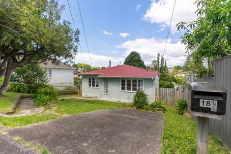 Photo of property in 18 Westmere Crescent, Westmere, Auckland, 1022